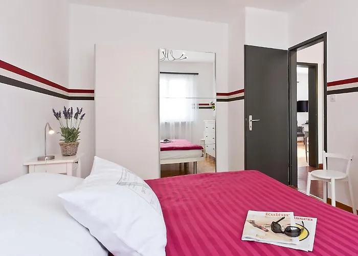 아파트 Junior Suite-12 By Interhome *